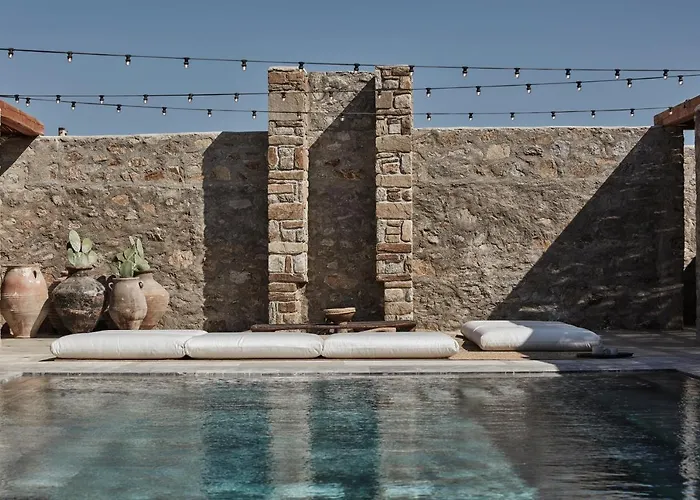 Nomad Mykonos - Small Luxury Hotels Of The World